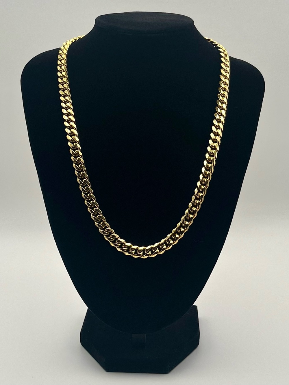 8MM Gold Cuban Link Chain Necklace 20” Stainless Steel 18K Gold Plated